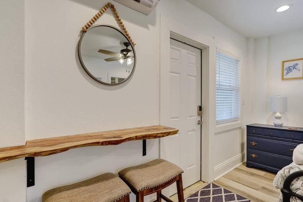 Beachside Retreat Awaits At Jacksonville Beach Exterior photo